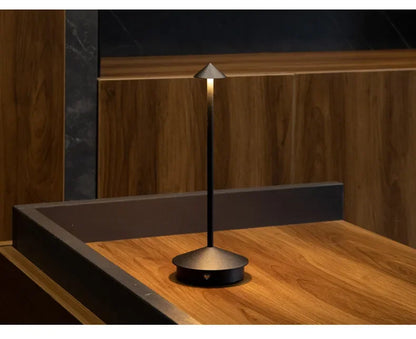 Rechargeable Table Lamp Creative Dining Touch Led Hotel Bar Coffee Pina Pro Table Lamp Lampada Da Tavolo Decorative Desk Lamp