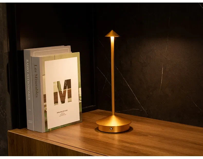Rechargeable Table Lamp Creative Dining Touch Led Hotel Bar Coffee Pina Pro Table Lamp Lampada Da Tavolo Decorative Desk Lamp